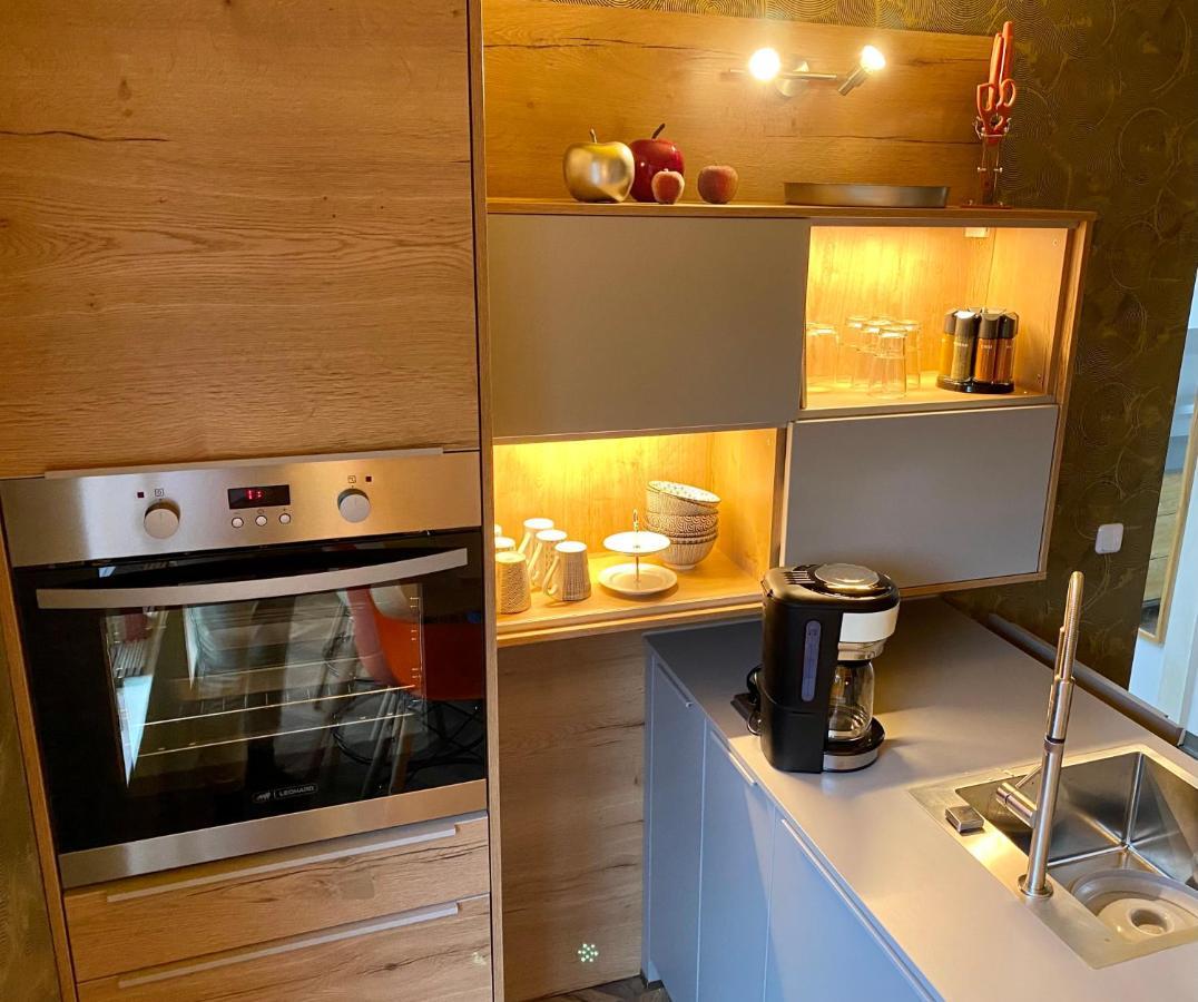 Apartment Hof Vierzehnender: Eifel Maisonette Mit Balkon Und Hundefreundlichkeit *