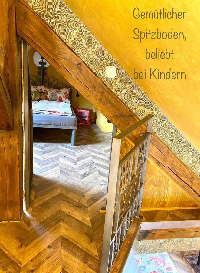 Apartment Hof Vierzehnender: Eifel Maisonette Mit Balkon Und Hundefreundlichkeit Monschau